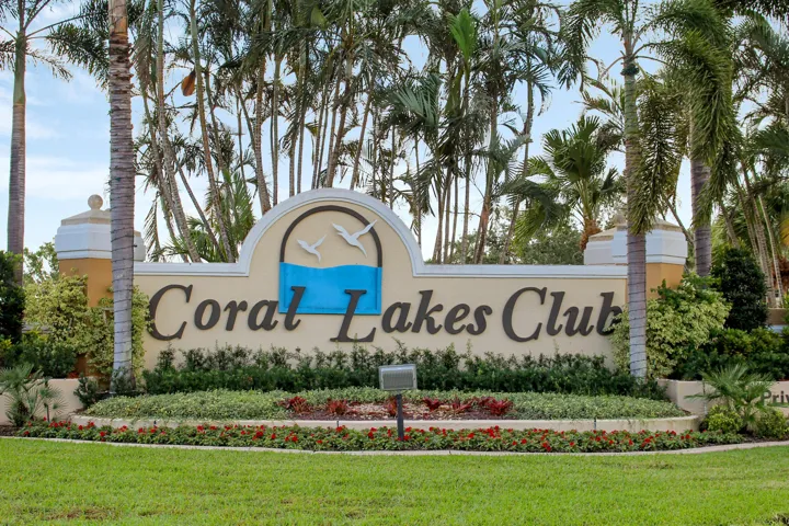 Coral Lakes