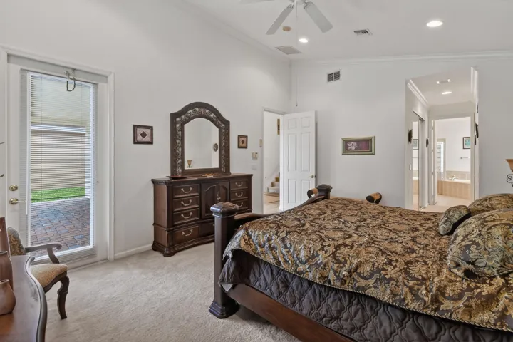 2205NewportIslesBlvd(28)