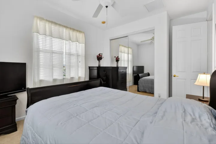 2205NewportIslesBlvd(44)