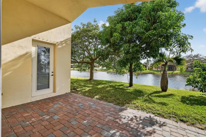 2205NewportIslesBlvd(53)