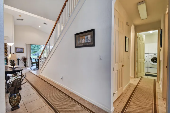 2205NewportIslesBlvd(12)