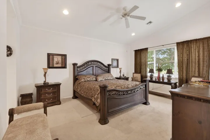 2205NewportIslesBlvd(25)