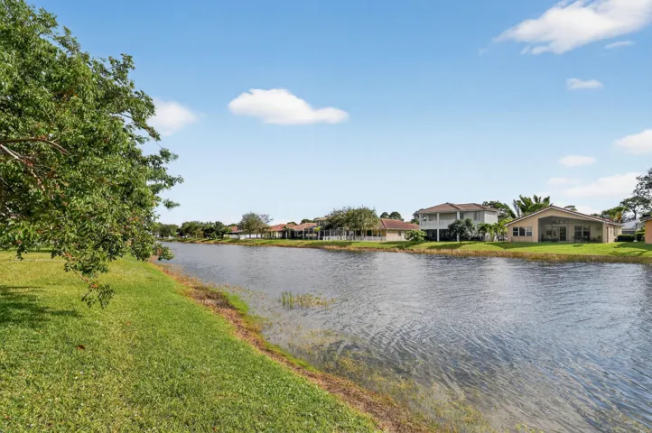 2205NewportIslesBlvd(61)