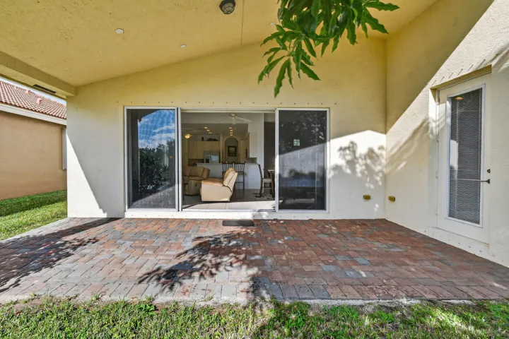 2205NewportIslesBlvd(55)