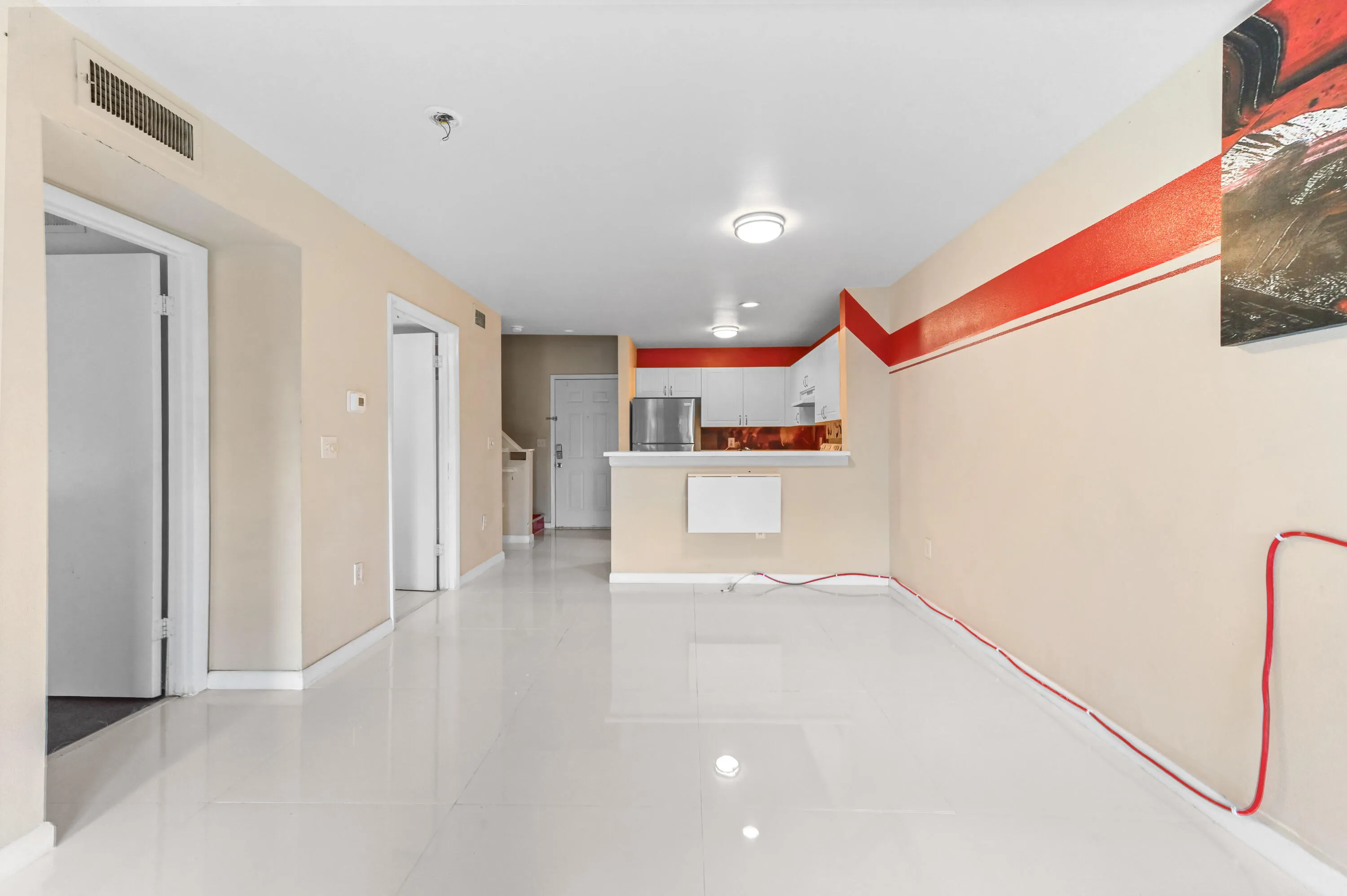 15 Dining Room 02