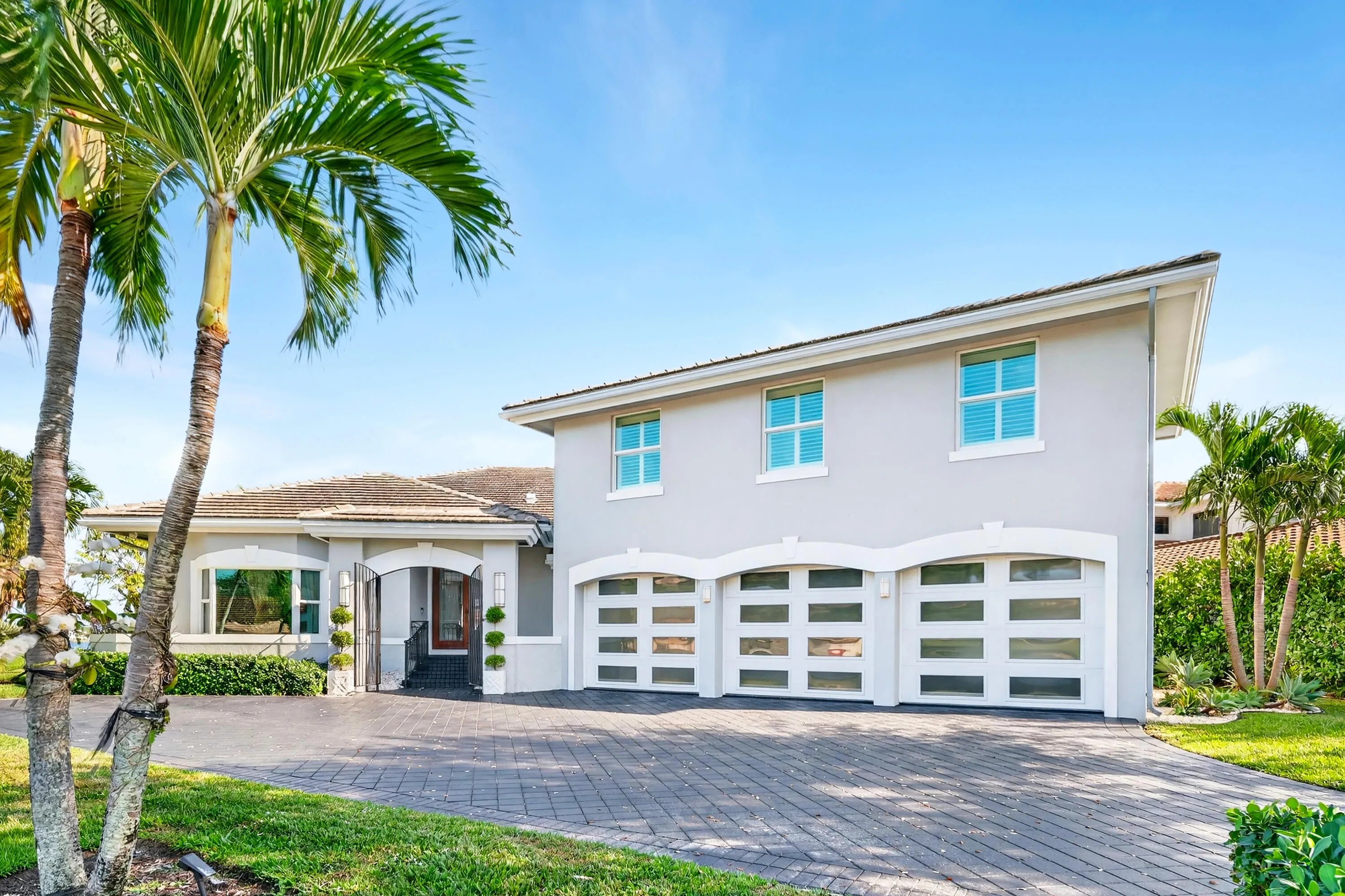 Resort-like living in this masterfully designed custom built home, right on Lake Mangonia -complete with one-bedroom apartment/Mother-in Law suite above the garage