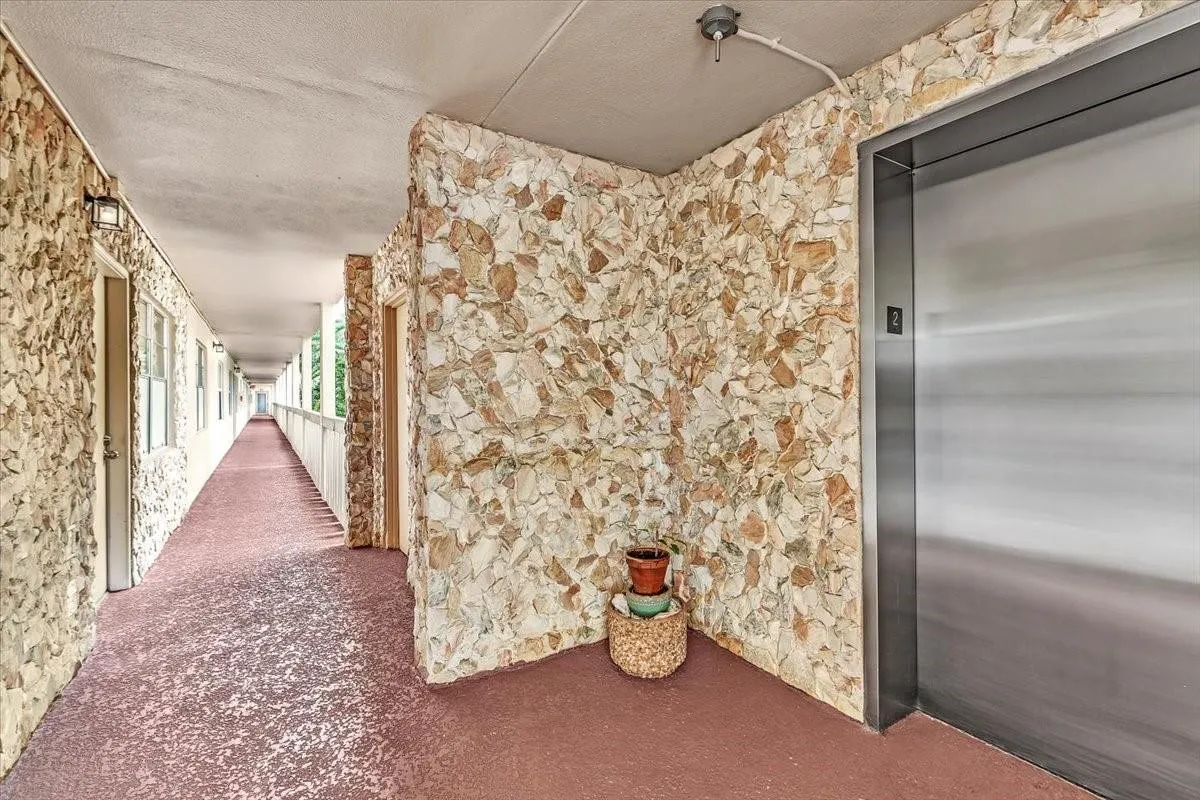 Elevator