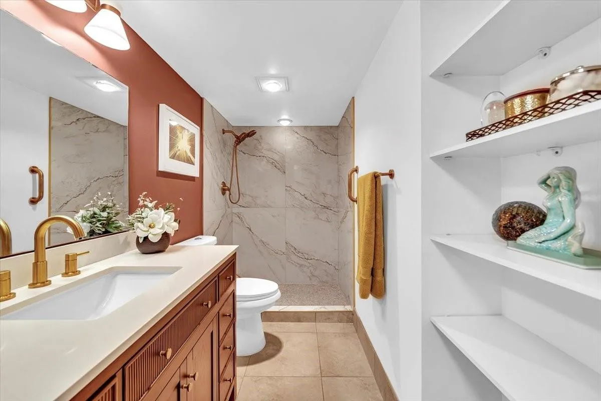 Bathroom #2