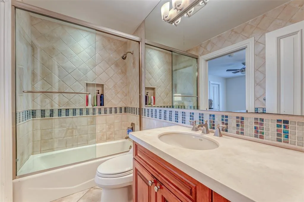 Property photo 78