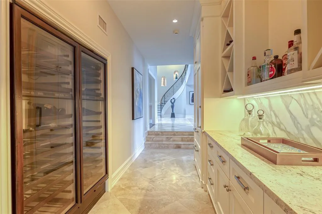 Property photo 42