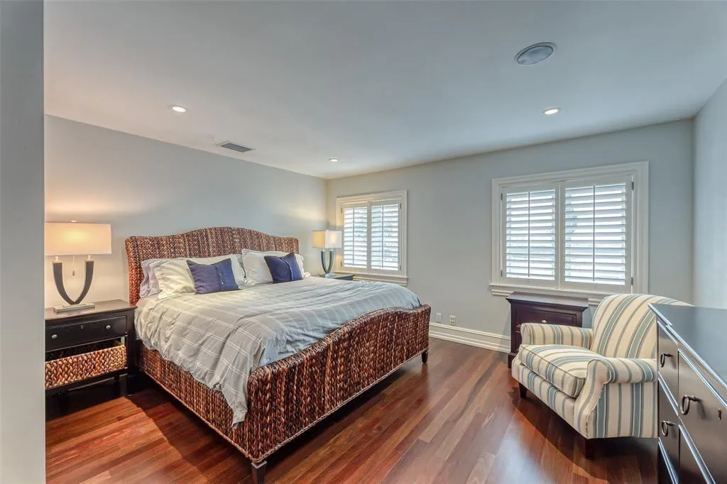 Property photo 76
