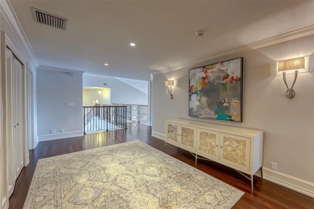 Property photo 73