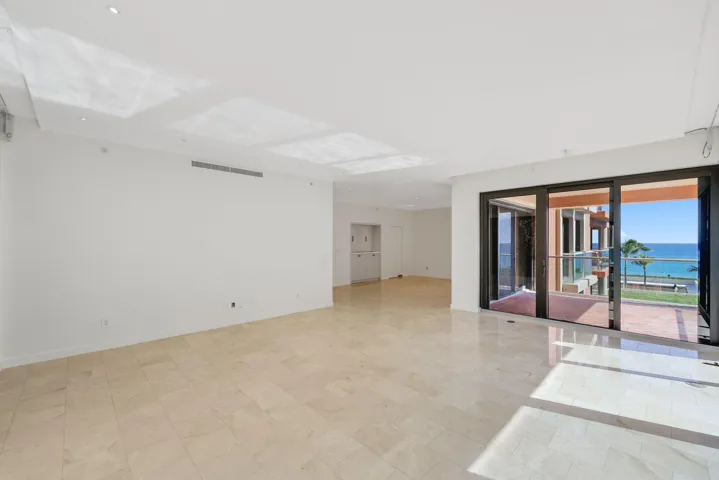 Living Room/Dining Room Facade