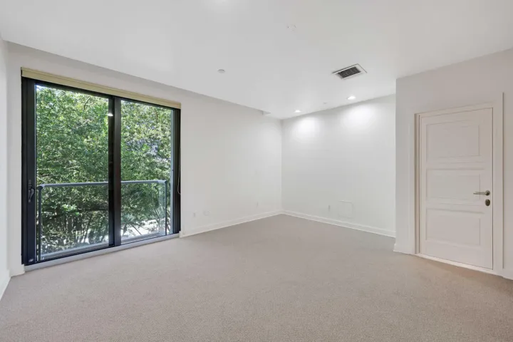 Second Bedroom with En-Suite Bathroom