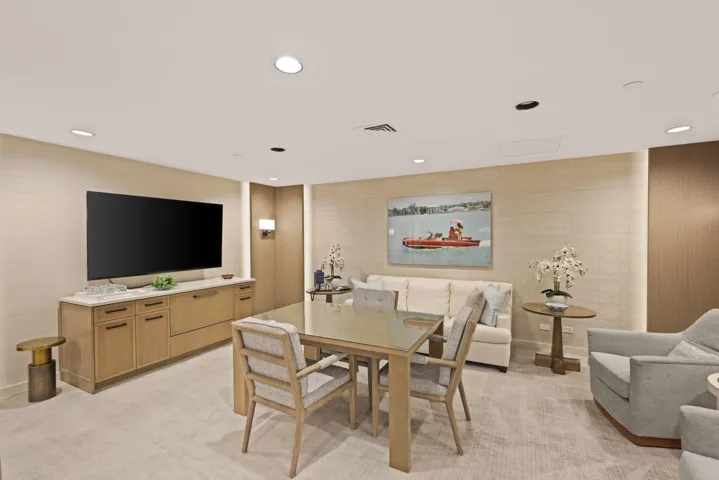 Clubroom - Breakers Row