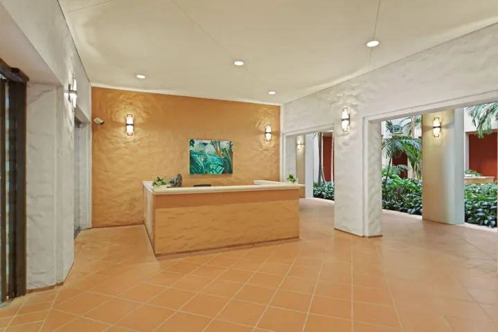 Sand Drift Front Desk/Lobby Concierge/Security