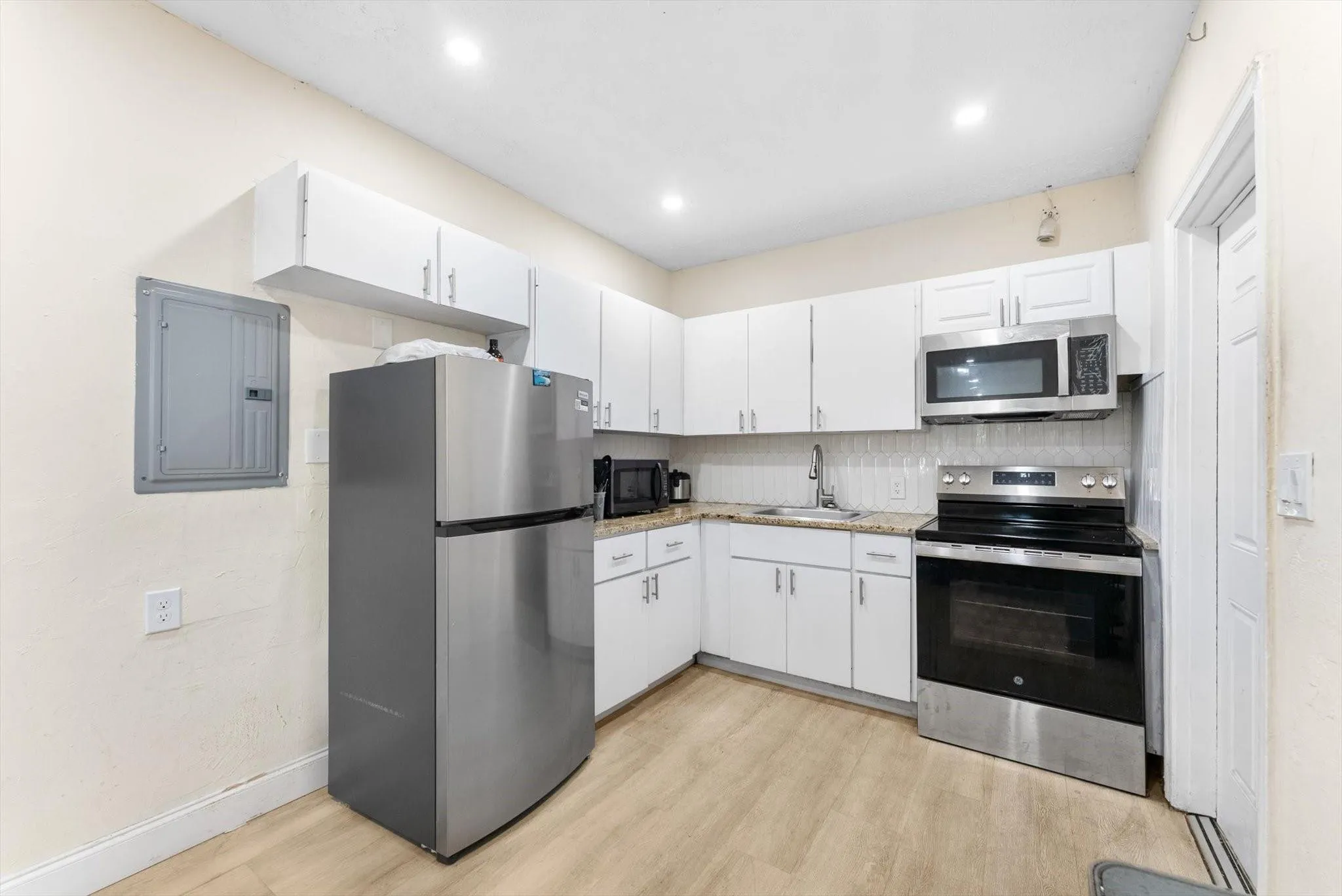 Property photo 14