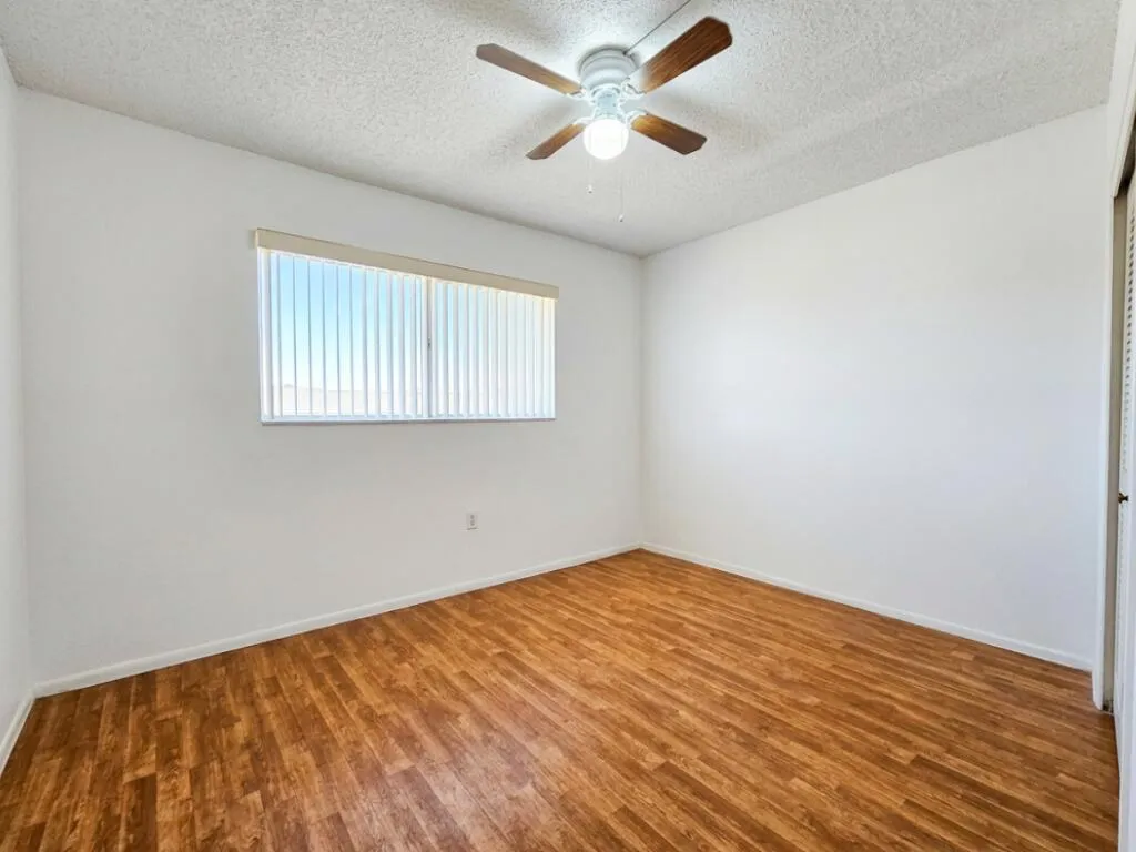 bedroom 2nd