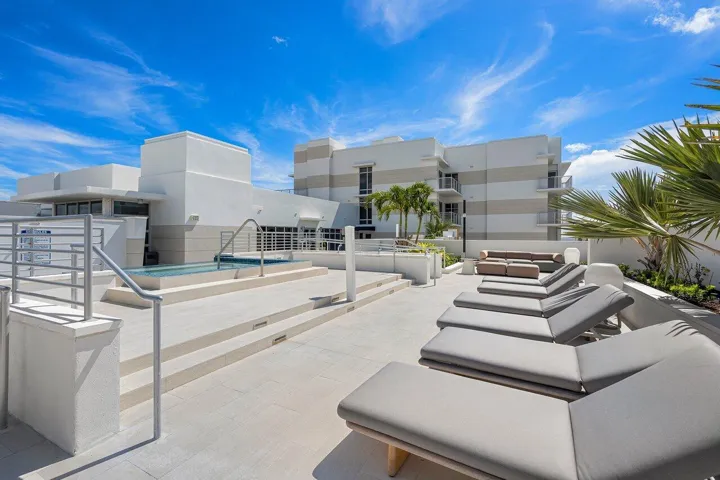 056-155EastBocaRatonRoad-TH2-BocaRaton-F