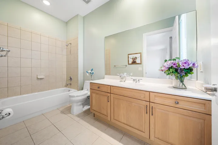 3rd Floor Guest Bathroom