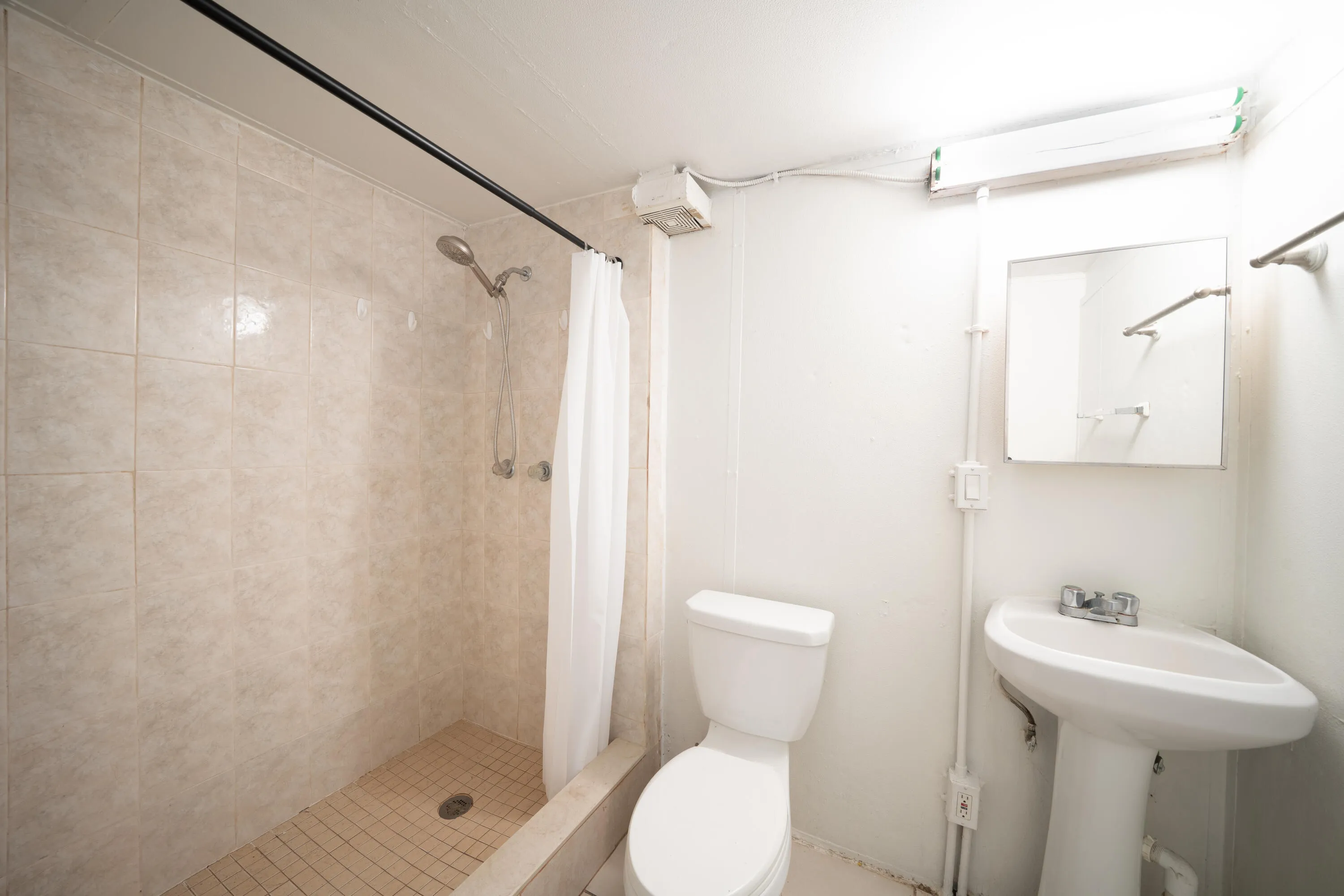 Bonus bathroom