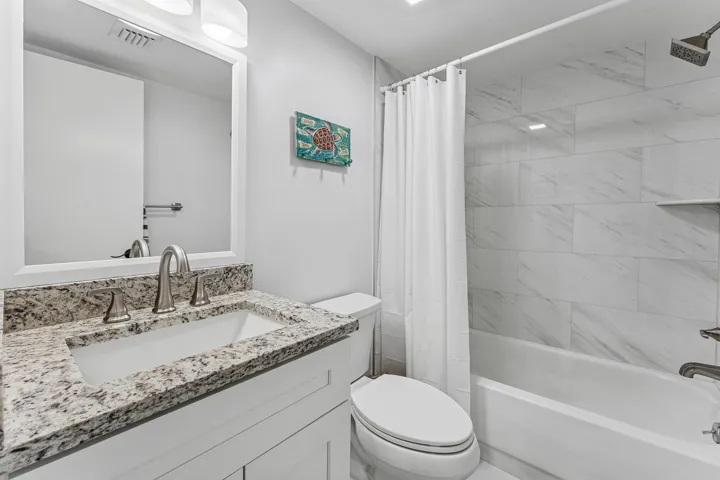 019-13369TouchstonePlace-B102-PalmBeachG