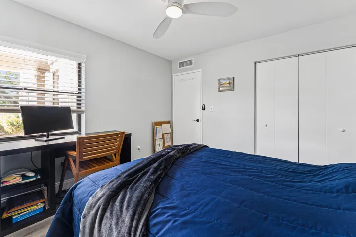 018-13369TouchstonePlace-B102-PalmBeachG