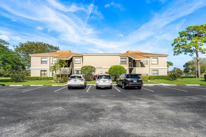 001-13369TouchstonePlace-B102-PalmBeachG