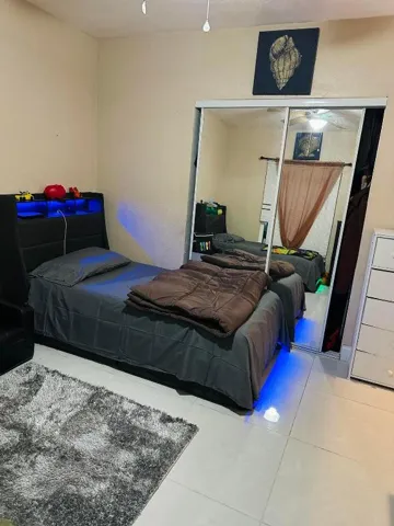 ROOM 2