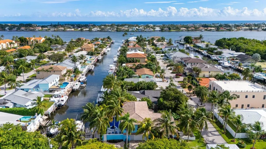 DJI_20251202114439_0228_D