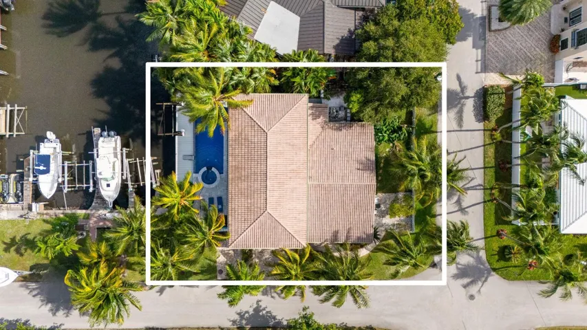 DJI_20251202114542_0231_D_WB