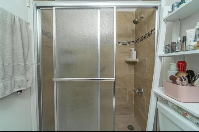Primary Shower