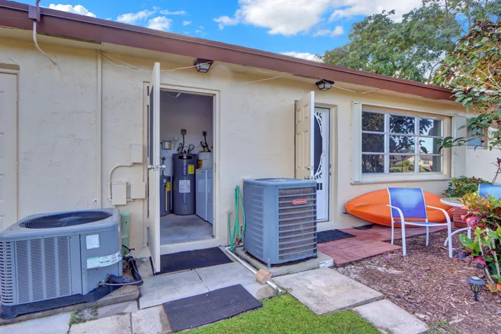 Shared Laundry Facility