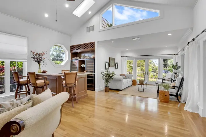 Bonus room adjacent to family room