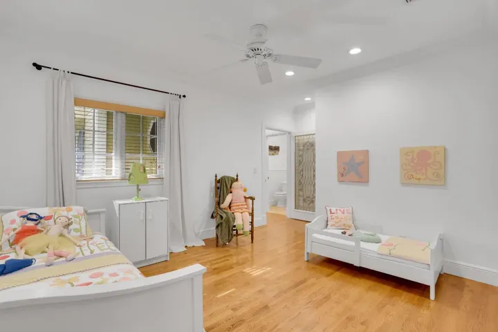 Bonus room