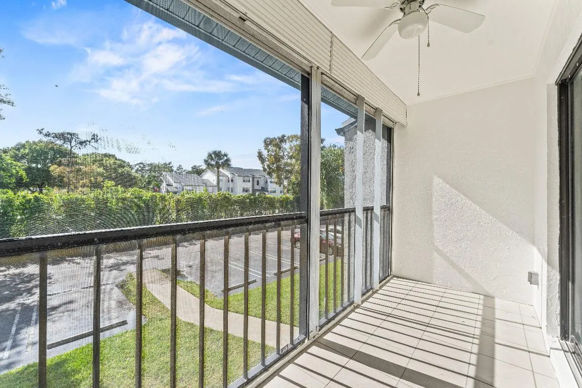 021-1117GreenPineBoulevard-D2-WestPalmBe