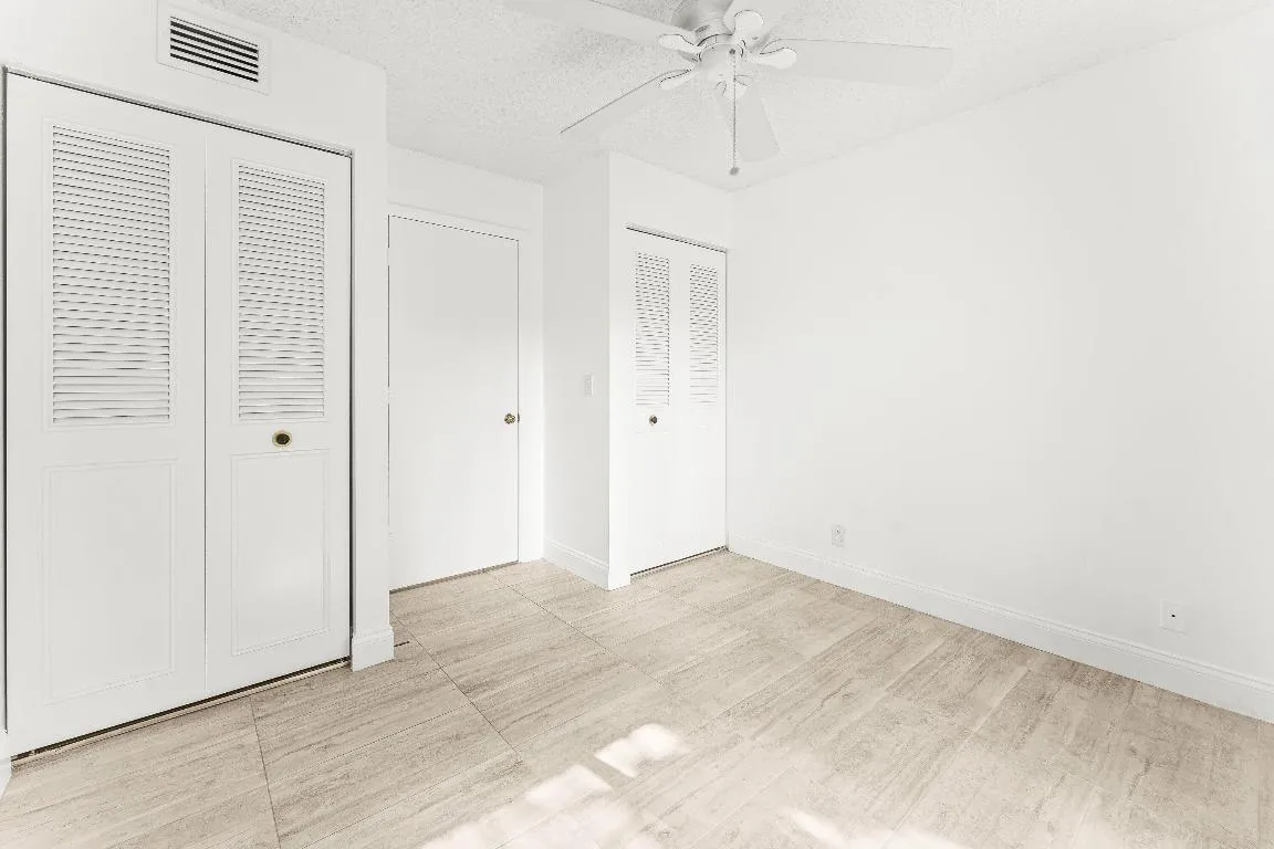 012-1117GreenPineBoulevard-D2-WestPalmBe
