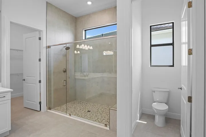 Owner's Bath