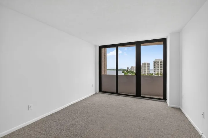 28-web-or-mls-320A1632