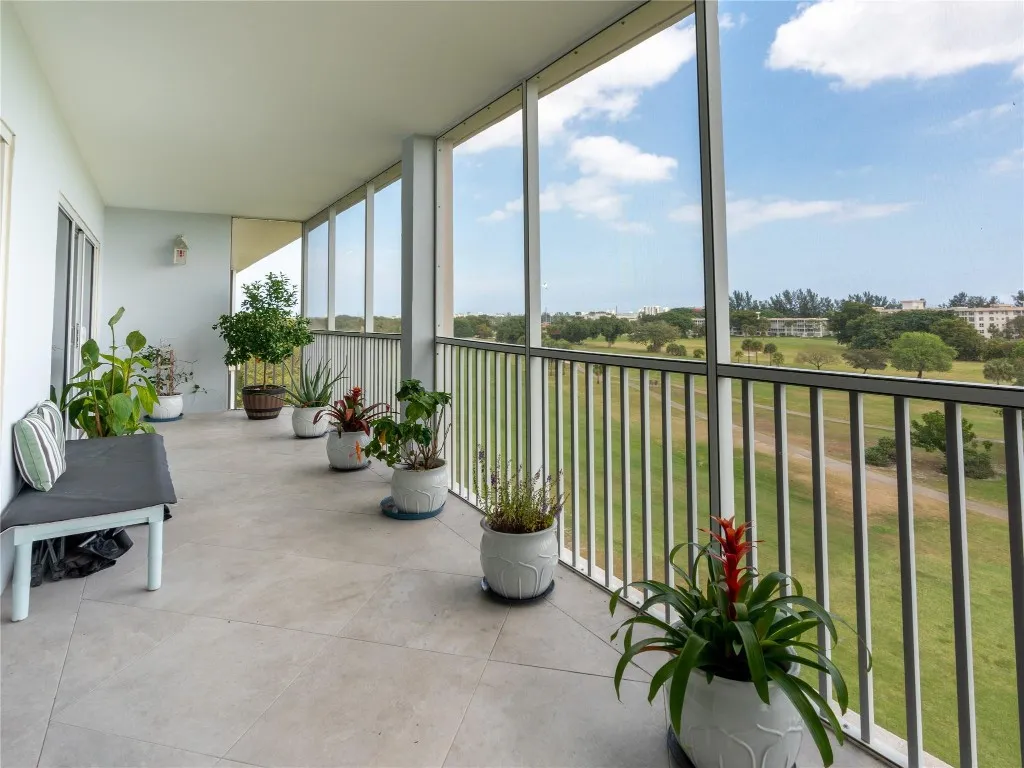 Double Balcony