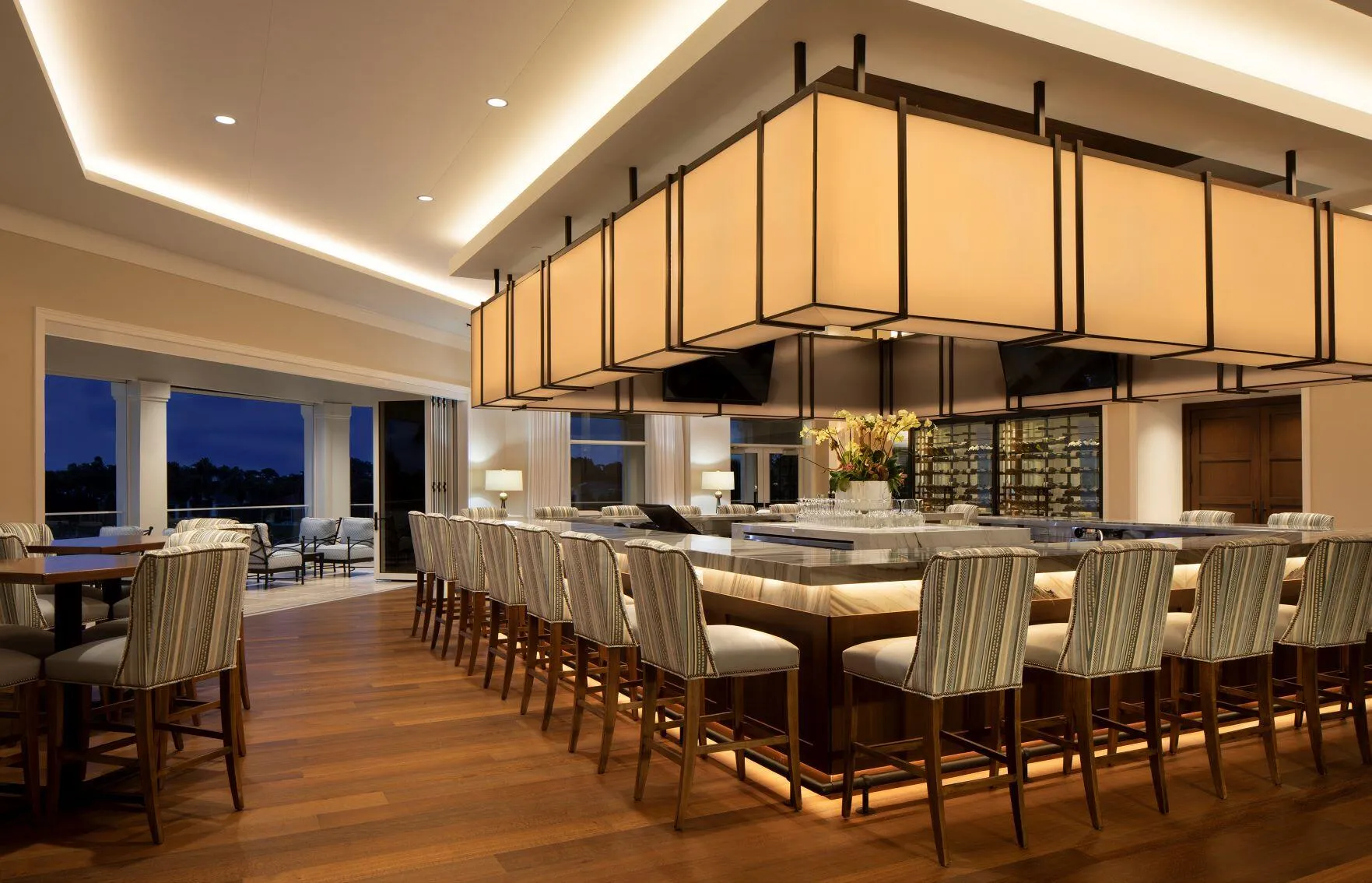 LOX Grille Bar