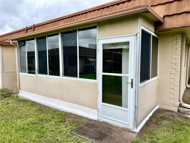 Glassed, air conditioned sunroom