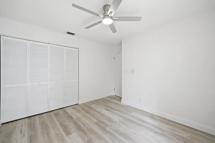 Guest 2nd Bedroom Entry