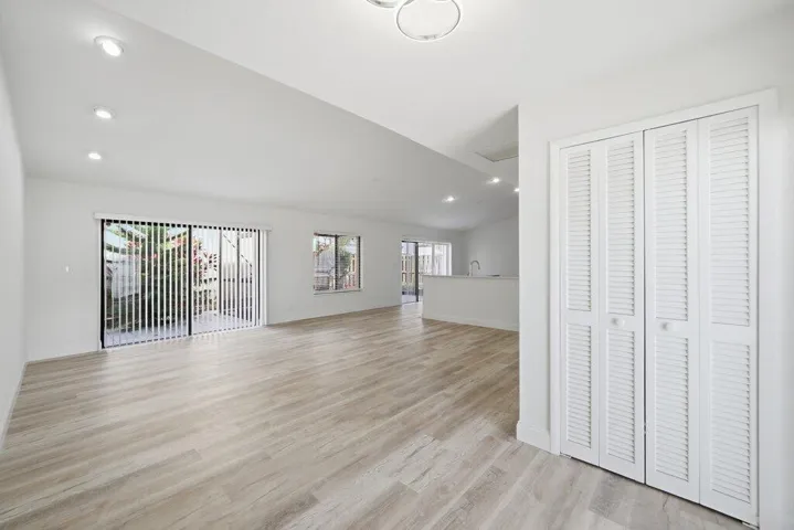 Foyer to Kitchen