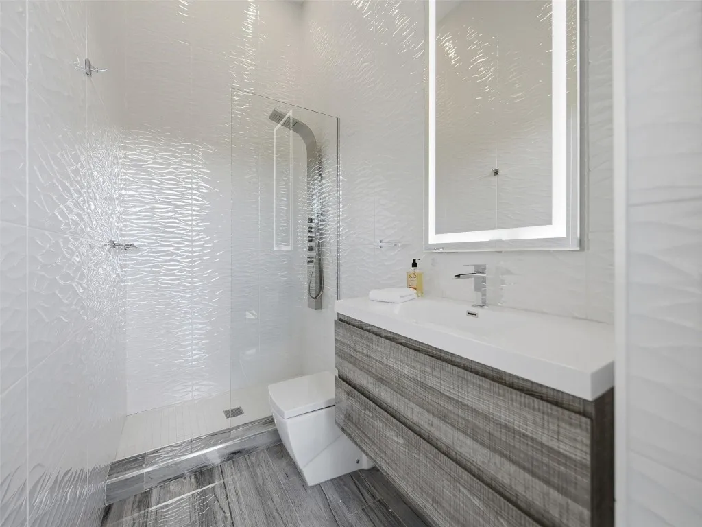 Cabana Bath