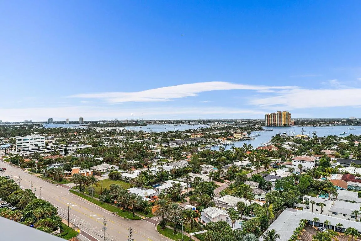 031-3100NOceanDr-1501-SingerIsland-SMALL