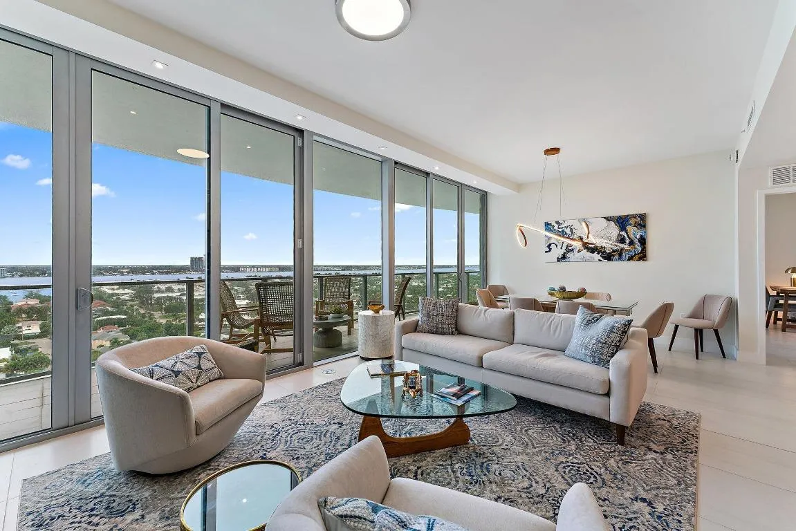 010-3100NOceanDr-1501-SingerIsland-SMALL