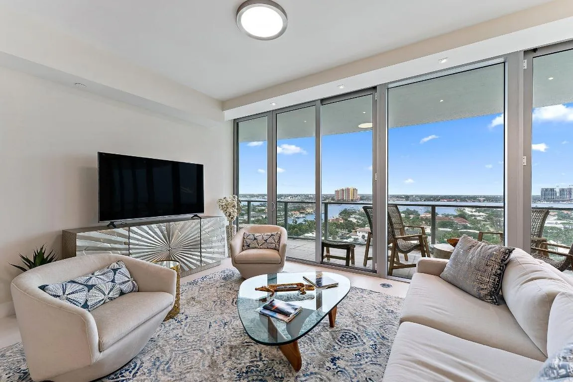 009-3100NOceanDr-1501-SingerIsland-SMALL