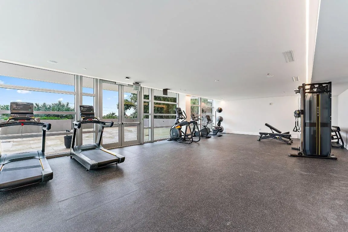 036-3100NOceanDr-1501-SingerIsland-SMALL