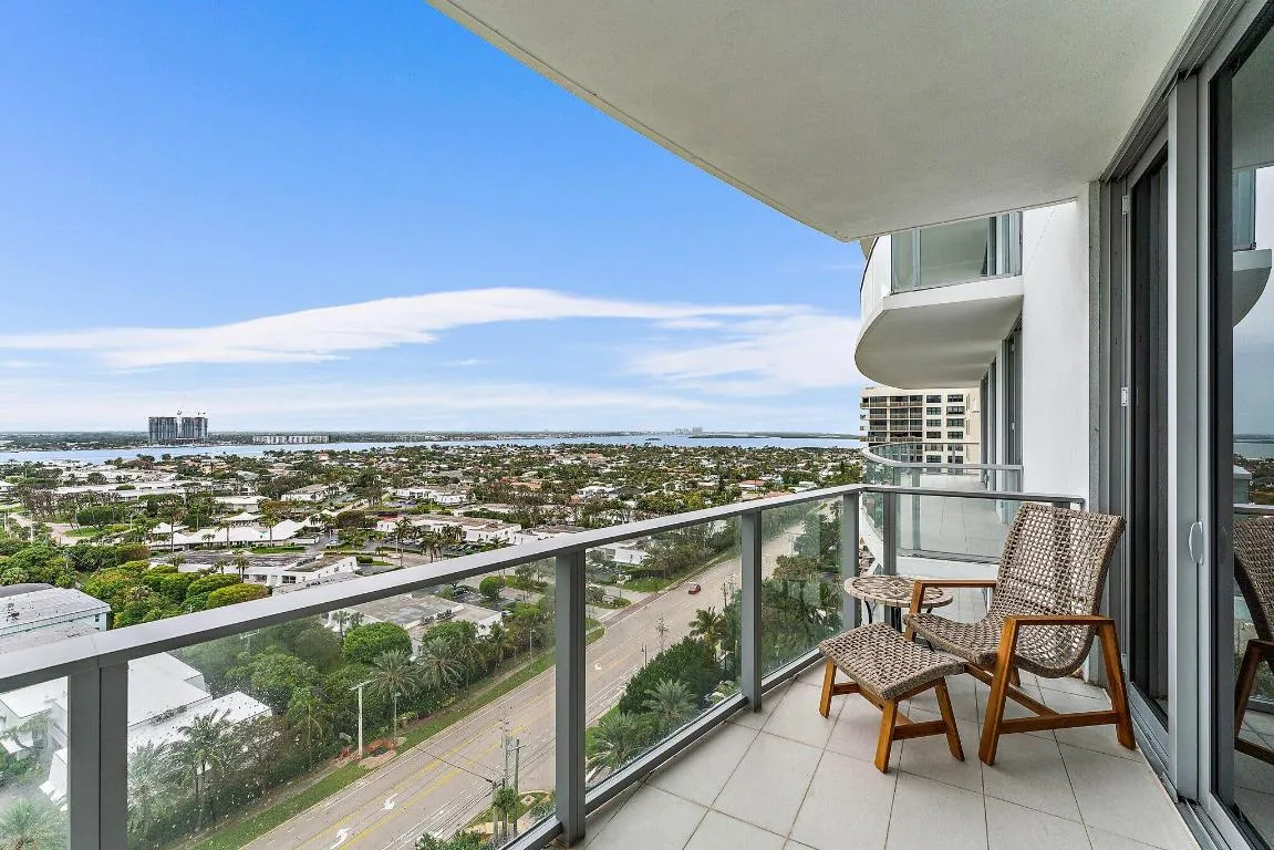 029-3100NOceanDr-1501-SingerIsland-SMALL